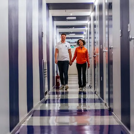 Boutique Forum 호스텔 *