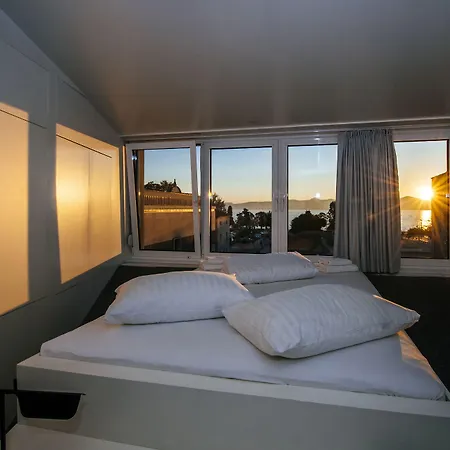 Boutique Forum * 자다르