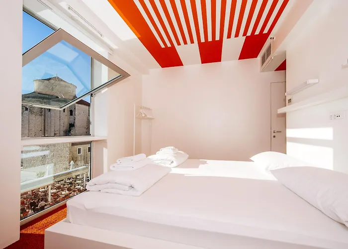 佛鲁姆精品青年旅馆 *