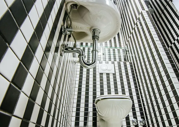 佛鲁姆精品青年旅馆 *