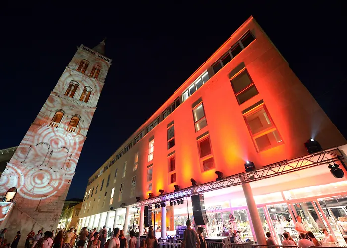 佛鲁姆精品青年旅馆